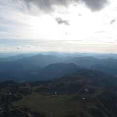 Flugwegposition um 16:06:55: Aufgenommen in der Nähe von Altenberg an der Rax, Österreich in 2469 Meter